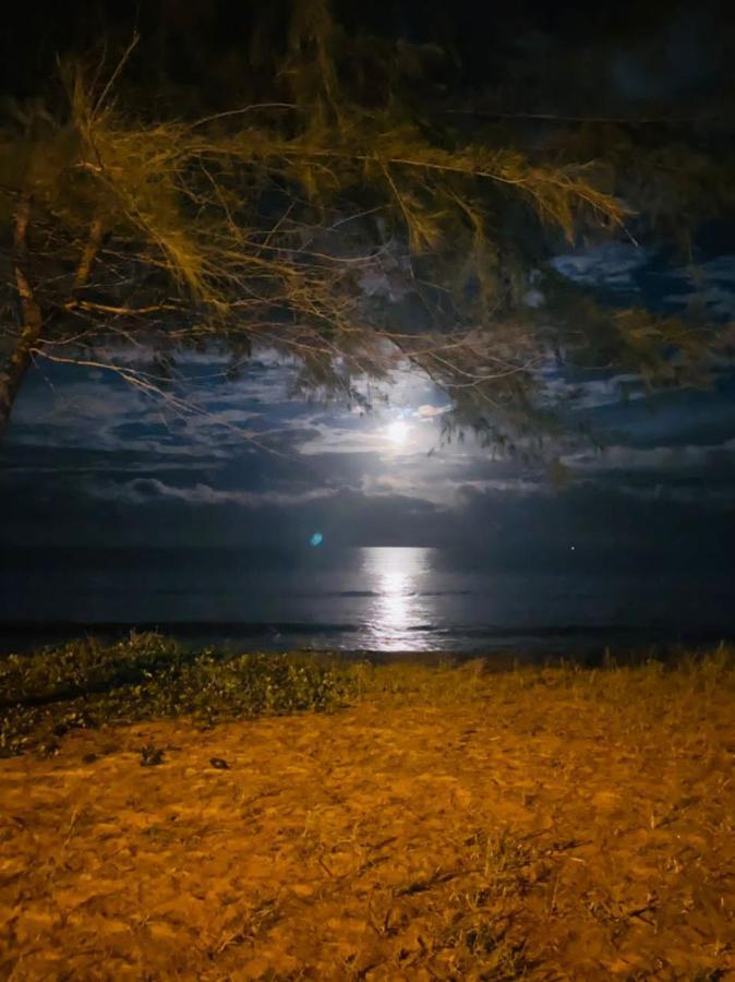 Paka Tamim Seaview Hotel Екстер'єр фото