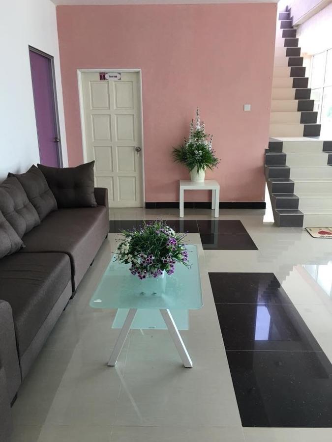 Paka Tamim Seaview Hotel Екстер'єр фото